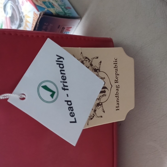 Republic Classic Handbag, 8" x 7" x 4", NEW, Red - Picture 7 of 7